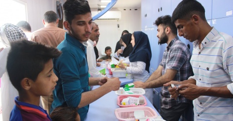 خدمات گسترده دانشگاه آزاد اسلامی در مناطق سیل زده خوزستان در قالب کمیته جهادی سلامت