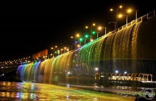 با عملی شدن وعده شهردار اهواز: بازسازی آبشار رنگین کمان به اتمام رسید