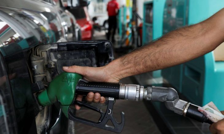 دوراهی بنزین ایرانی؛ صادرات یا قاچاق؟