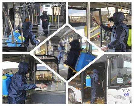 ضدعفونی اتوبوس های شهری اهواز برای پیشگیری از کرونا