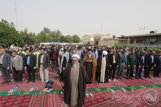 برگزاری مراسم معنوی نماز وحدت در شهرداری اهواز