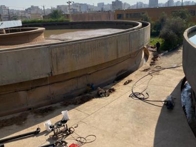 پروژه لایروبی حوضچه های زلال ساز تصفیه خانه آب شماره دو  اهواز در حال اتمام است،  کیفیت آب اهواز ارتقا می یابد