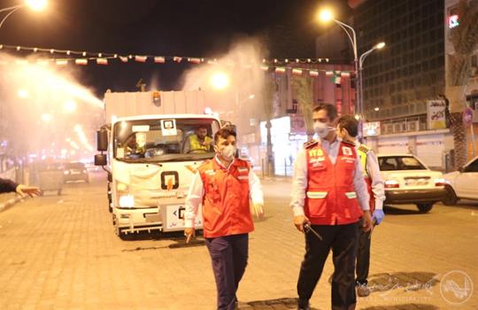 سازمان آتش نشانی اهواز درحال خدمت رسانی همزمان در 2 جبهه مبارزه با کرونا و حوادث اطفا حریق