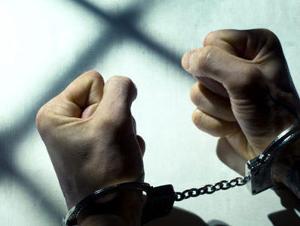 دستگیری یک موبایل قاپ در اهواز