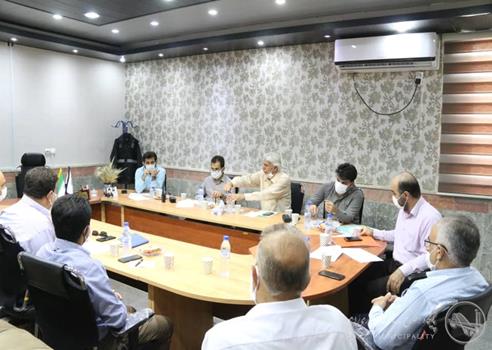 جلسه مشترک مناطق ۳ و۷ شهرداری اهواز با شرکت آب و فاضلاب