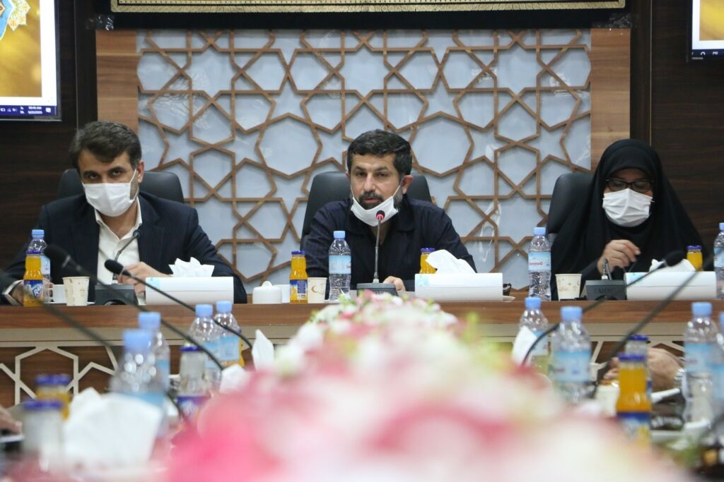 استاندار خوزستان بر تامین مواد اولیه شرکت‌های این استان برای تداوم تولید تاکید کرد