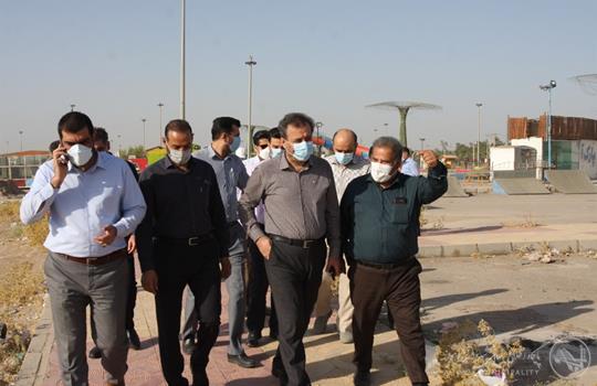 شهردار اهواز در بازدید از پارک مالیات: اولویت ما رضایتمندی شهروندان و تکمیل پروژه ها در زمان تعیین شده است