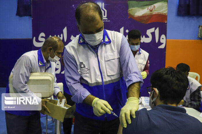 پوشش دُز اول واکسن کرونا در خوزستان سه درصد از متوسط کشور پایین‌تر است