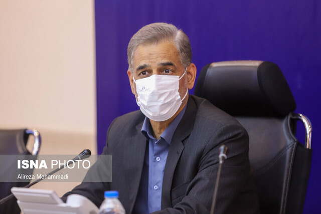 تاکید استاندار خوزستان بر دریافت دوز دوم واکسن در دانش‌آموزان