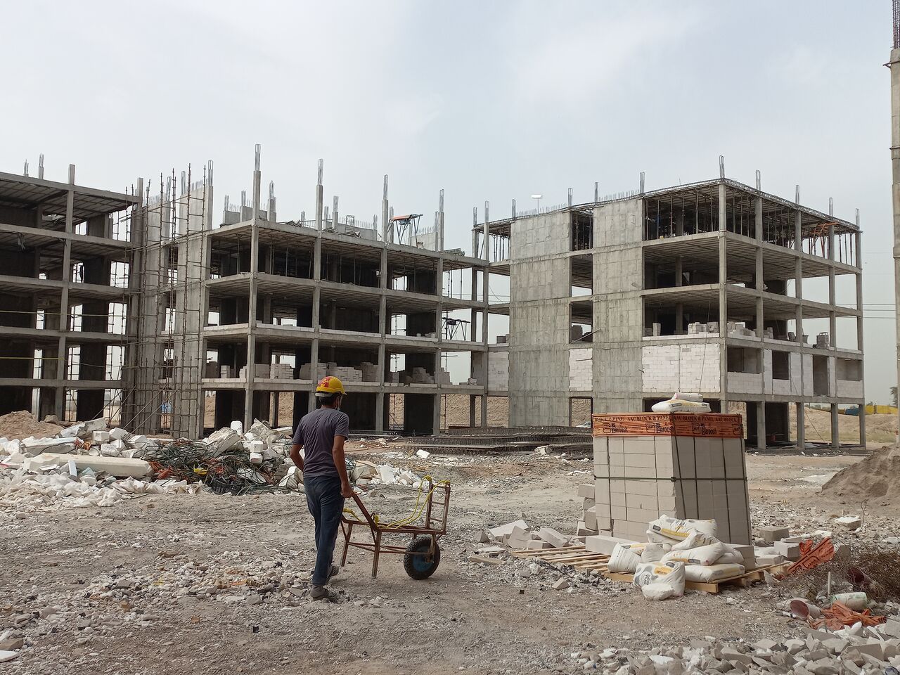 ۲هزار و ۶۰۰ واحد مسکن ملی در خوزستان در حال ساخت است