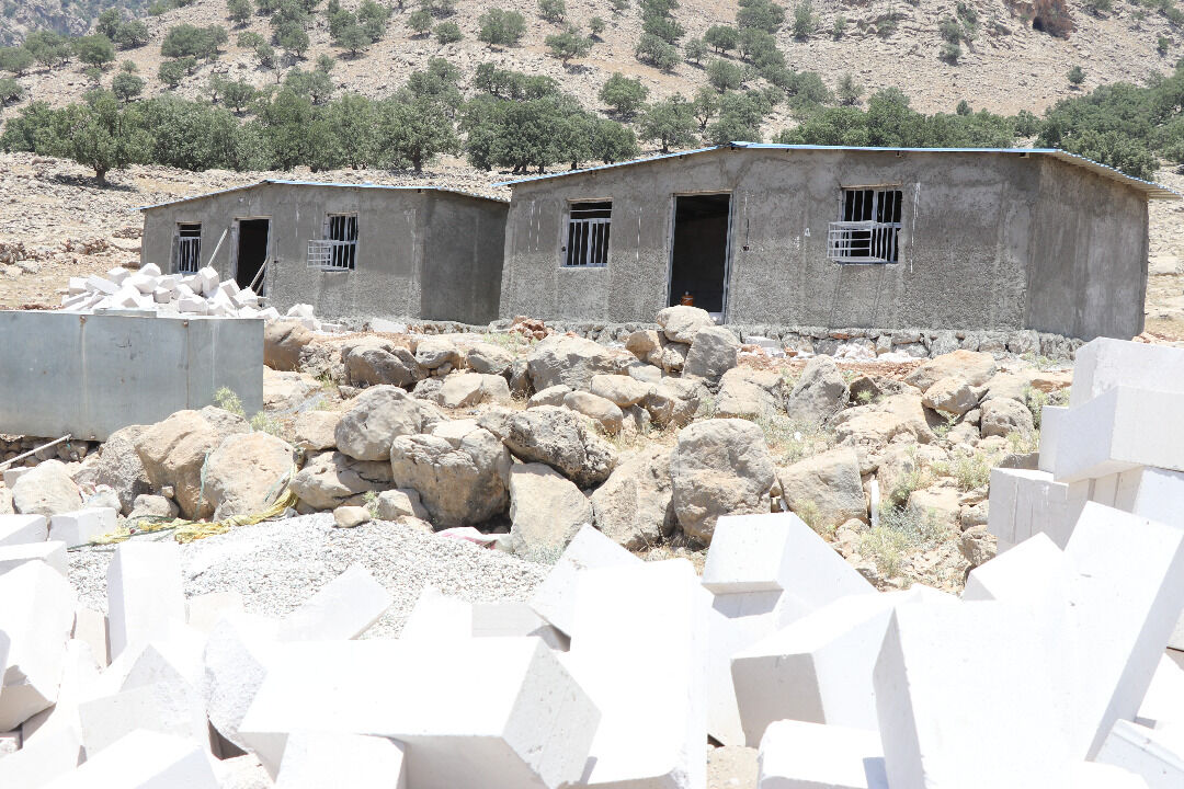 بازسازی ۷۵۰ واحد مسکونی مناطق زلزله زده اندیکا در مرحله پایانی است