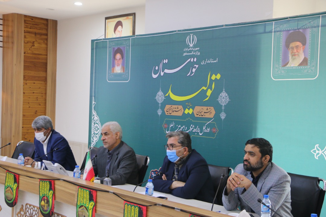 استاندار خوزستان: صنایع مکلف هستند بخشی از آب و برق مصرفی خود را تولید نمایند